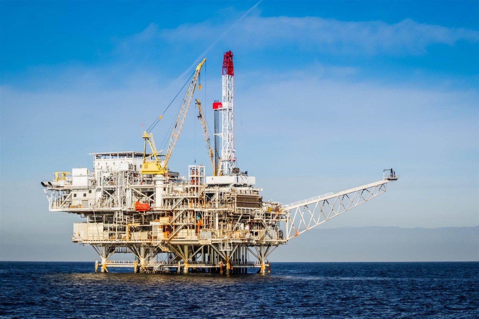 Offshore oil platform at sea